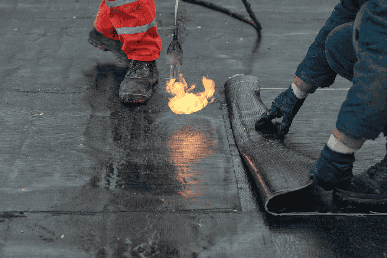 Signs You Need an Experienced Building Waterproofing Contractor