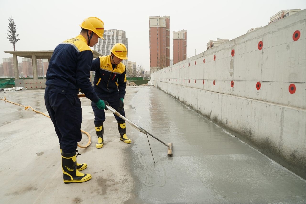 Questions to Ask Before Hiring a Building Waterproofing Contractor