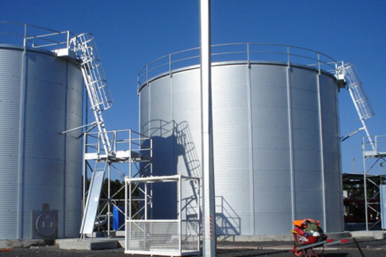Water Tank Refurbishment Service